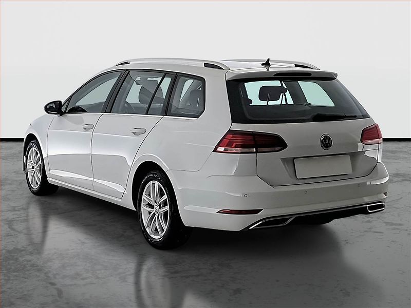 Volkswagen Golf (2020) Highline 1.5 TSI, ČR,1.maj - fotka 4 z 16