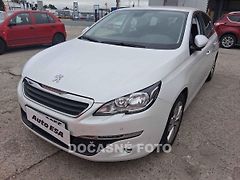Peugeot 308 (2017) 1.6HDi, 1.maj, AT, park.asist - fotografie inzerátu