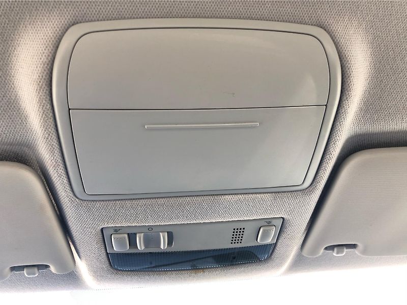 Škoda Fabia COMBI 1.0 TSi AMBITION - fotka 22 z 27