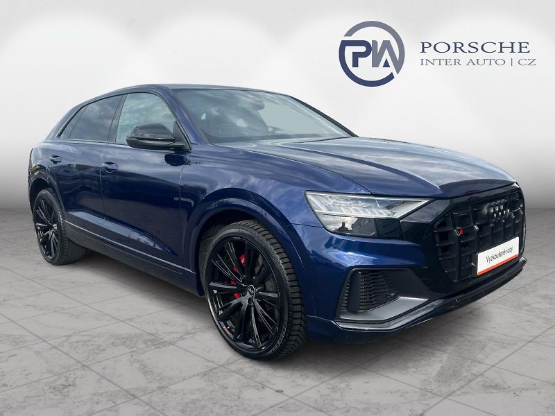 Audi SQ8 4.0 TFSI - fotka 8 z 24