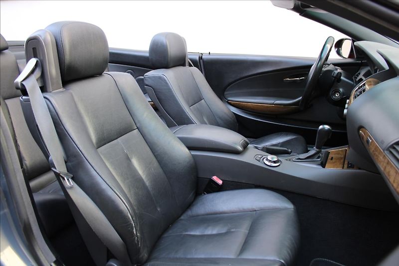 BMW Řada 6 645i LPG / CABRIO / M-PAKET - fotka 27 z 41