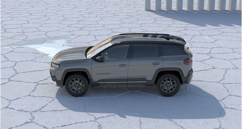 Jeep Compass (2026) First Edition e-Hybrid 145k eD - fotka 3 z 9