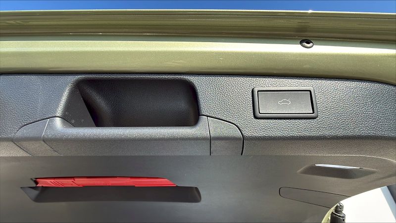 Škoda Superb (2025) COMBI SELEC TS 110/1.5 A7F - fotka 11 z 24
