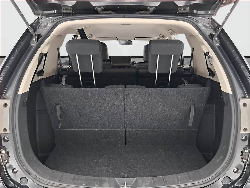 Mitsubishi Outlander (2014) 2.2 DI-D, 4X4, Automat - fotka 22 z 23