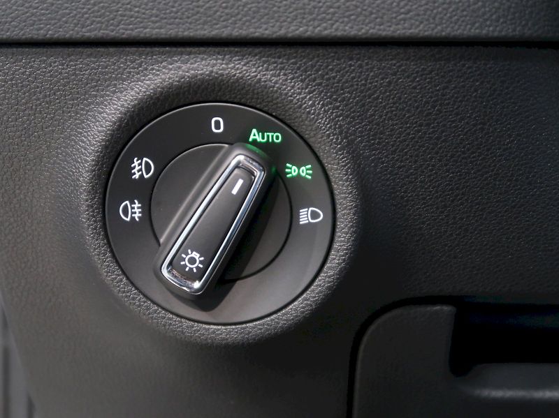 Škoda Karoq (2023) STYLE 1.5TSI 110KW DSG NAVI - fotka 37 z 41