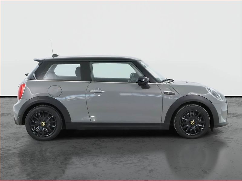 Mini Ostatní (2022) Cooper SE 32 kWh, SoH 95% - fotka 6 z 18