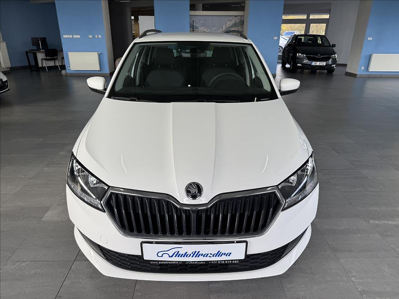 Škoda Fabia 1,0   TSI 70kW,ČR,SERVISKA - fotka 2 z 18