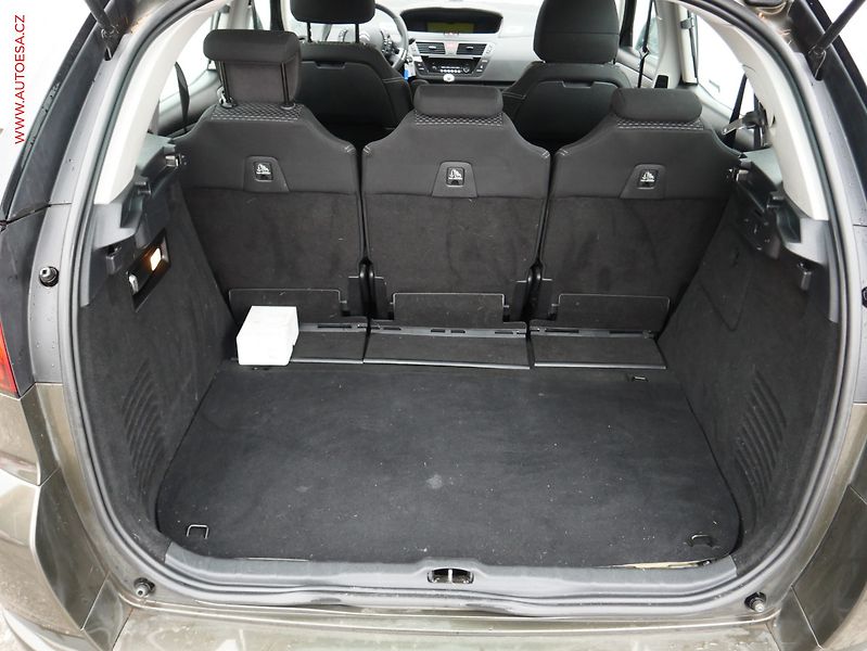 Citroën C4 Picasso (2013) 1.6 VTi, ČR, AC, tempo, +ALU - fotka 10 z 18