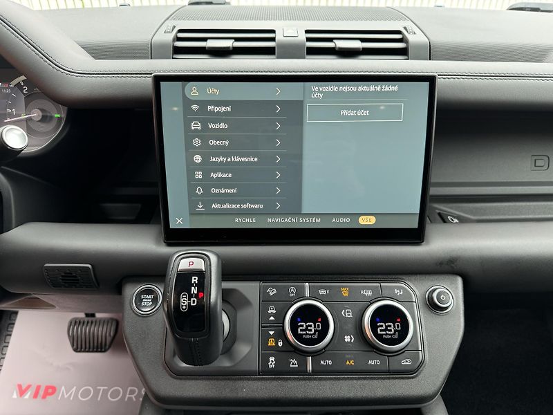 Land Rover Defender D300-R DYNAMIC-BLACK-R22 - fotka 26 z 41
