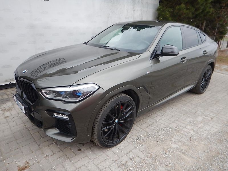 BMW X6 M50D - fotka 2 z 31