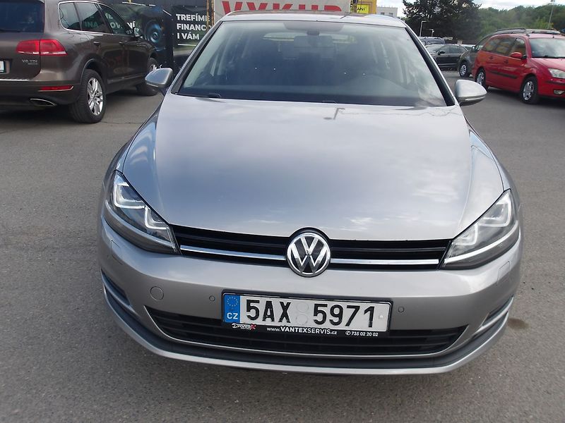 Volkswagen Golf 1,4TSi 92kW ČR ! 2.MAJ.! - fotka 4 z 27
