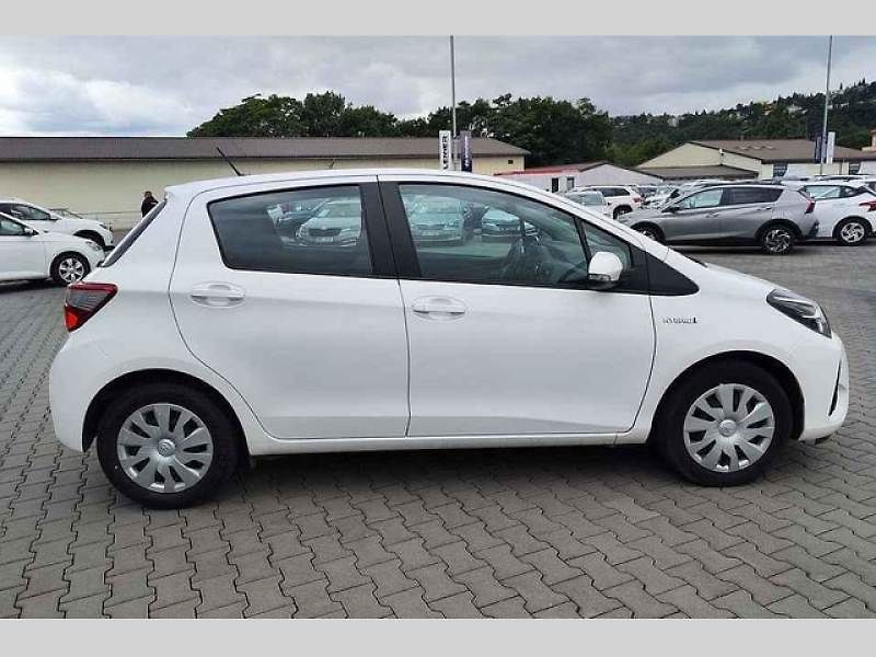 Toyota Yaris 1.0