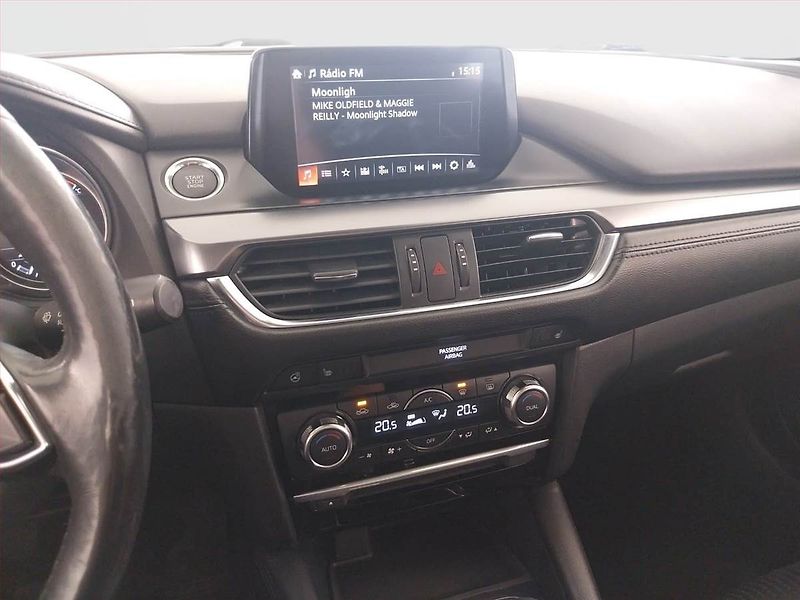 Mazda 6 (2017) 2.0 Skyactiv-G, ČR,1.maj - fotka 12 z 24