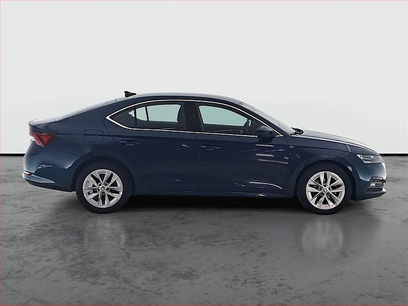 Škoda Octavia (2022) 2.0 TDI - fotka 6 z 20