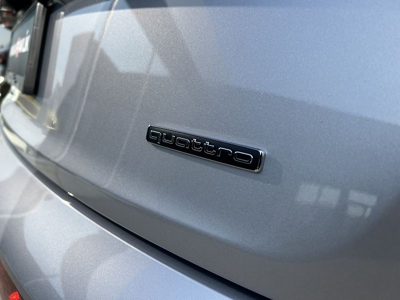 Audi Q5 S line 40 TDI quattro ZÁRUKA - fotka 8 z 40