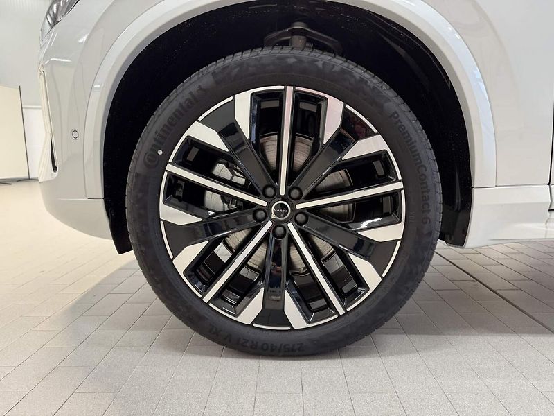 Volvo XC90 (2026) B5 2.0L 250+14 HP AT8 AWD PLUS - fotka 25 z 25
