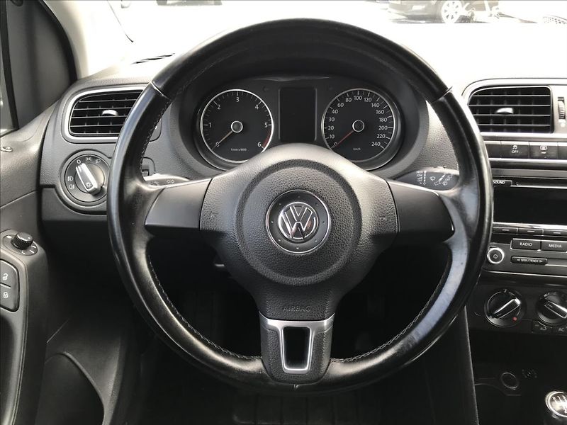 Volkswagen Polo 1,2 - fotka 12 z 16