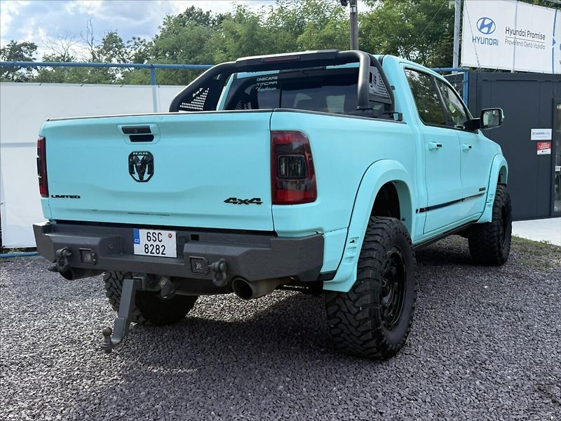Dodge RAM 5,7 LIMITED Rough Coutry - fotka 2 z 22