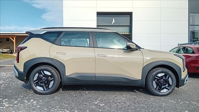 Kia Seltos 1,6 T-GDi 4x2 COMFORT (2027) - fotka 3 z 7