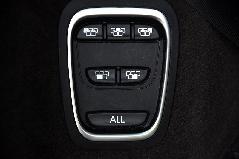 Renault Espace 1.6 dCi 160 A/T ENERGY INTENS - fotka 47 z 50