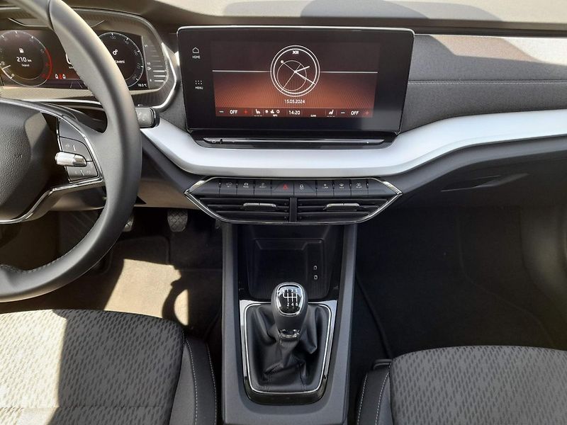 Škoda Octavia Style Plus Navi 1.5 TSI 110kW - fotka 12 z 20