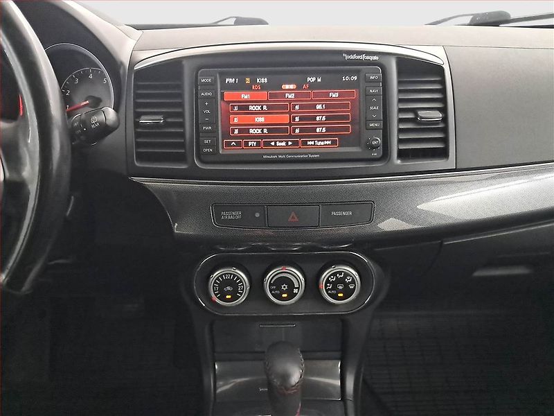 Mitsubishi Lancer (2009) 1.8 MIVEC, Automat, Navi - fotka 12 z 19