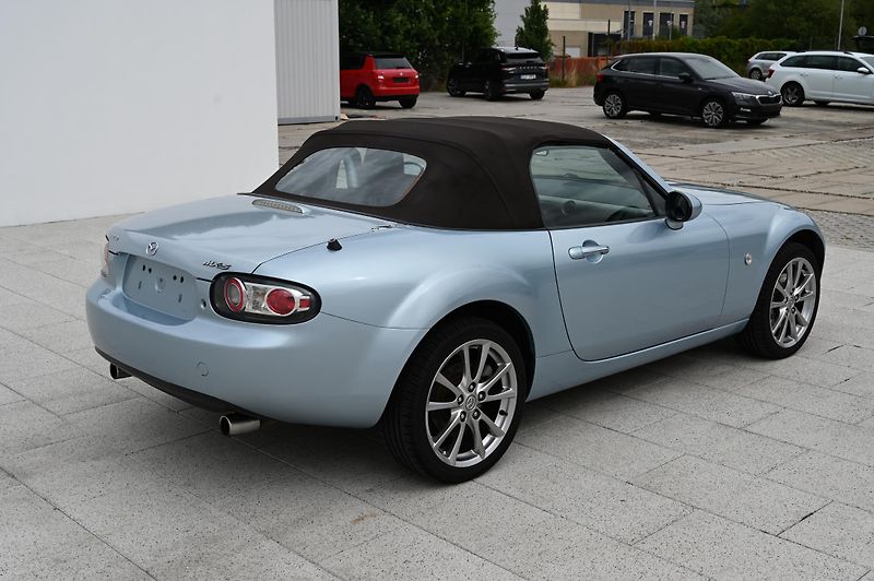 Mazda MX-5 1.8 93KW Niseko 3/2009 - fotka 5 z 26