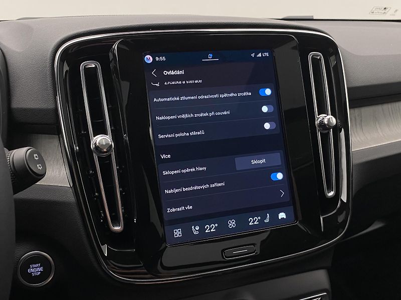 Volvo XC40 (2026) B4 AUT DARK PLUS - fotka 53 z 65