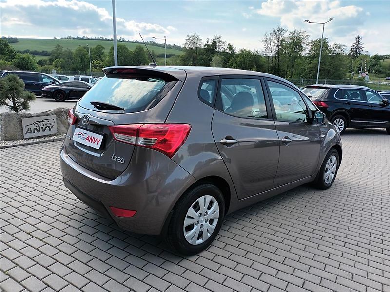 Hyundai ix20 1,4 CVVT,66KW,KLIMA,KOLA, - fotka 5 z 45