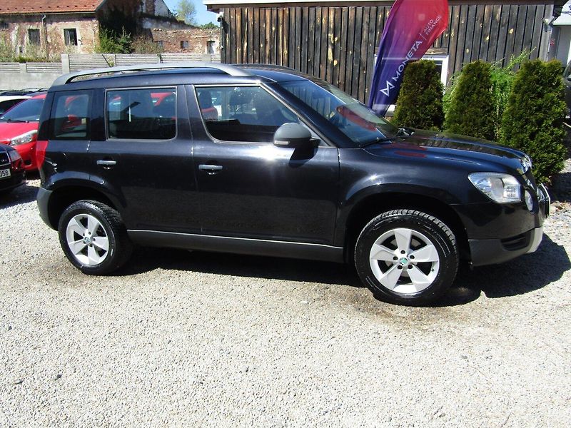 Škoda Yeti (2013) 1.2 TSI 77kW BEZ KOROZE - fotka 8 z 36