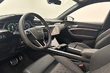 Audi SQ8 e-tron quattro Tažné Pano 360k - náhled 3