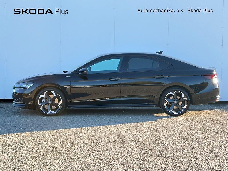 Škoda Superb (2026) DSG 2.0 TDI / 142kW / 4x4 / SP - fotka 3 z 35
