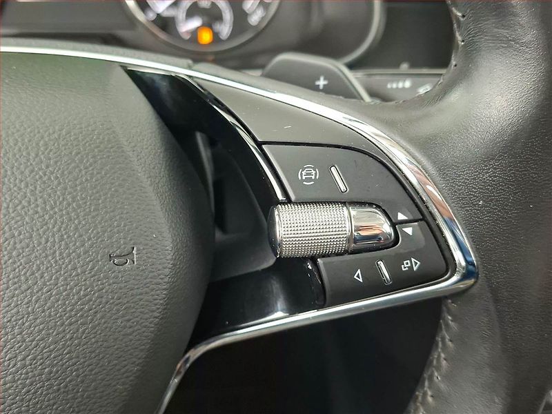 Škoda Kamiq (2021) 1.0 TSI, Automat, Serv.kniha - fotka 18 z 21