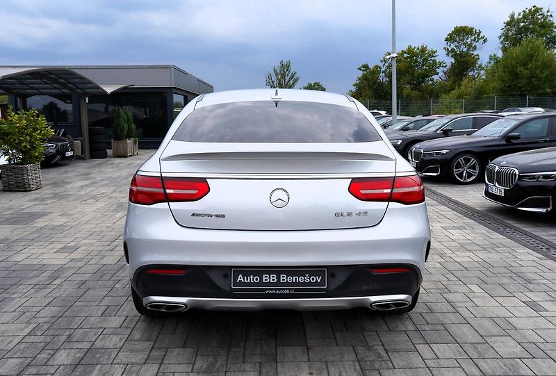 Mercedes-Benz GLE 43 AMG 4Matic/9AT/370PS/DPH - fotka 5 z 43