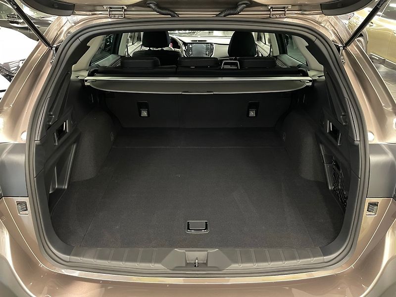 Subaru Outback (2025) 2.5 ACTIVE 2025 | Nové auto - fotka 11 z 38