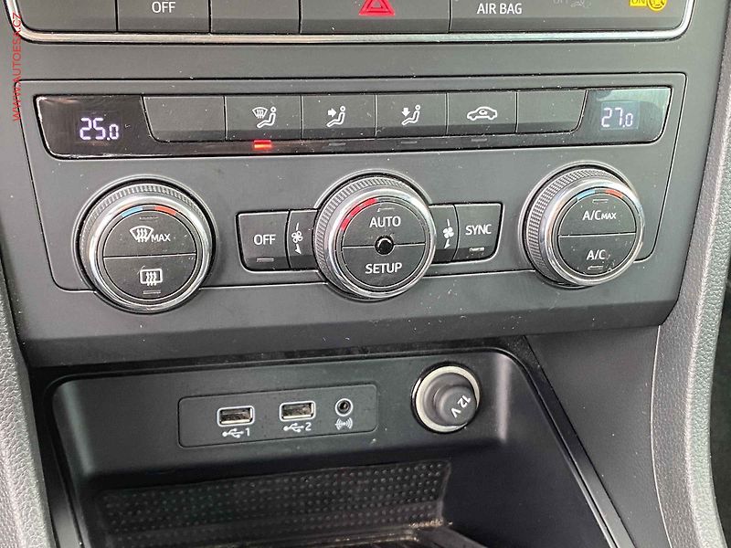 Seat Ateca (2019) 2.0 TDi, Style, LED, navi - fotka 14 z 21