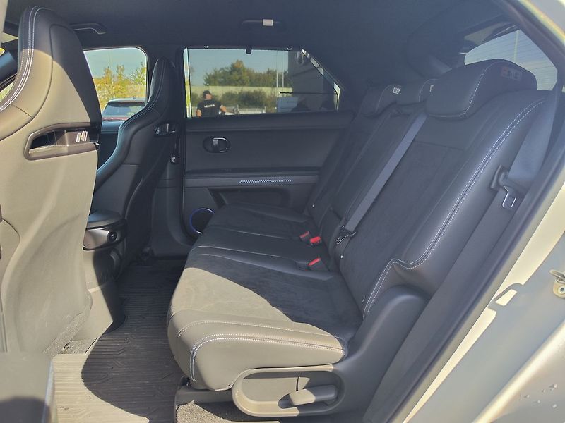 Hyundai Ioniq 5 EV/478kW N EVERYDAY 4x4 - fotka 14 z 37