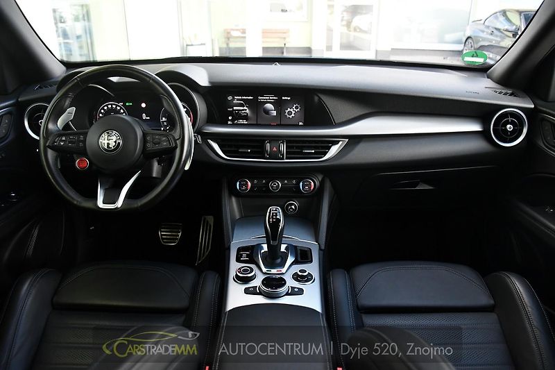 Alfa Romeo Stelvio 2.2 Diesel 16V 154kW VELOCE Q4 - fotka 20 z 53