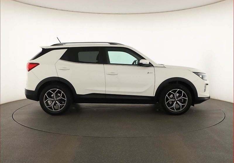 SsangYong Korando (2024) 1.5 T-GDI - fotka 6 z 20