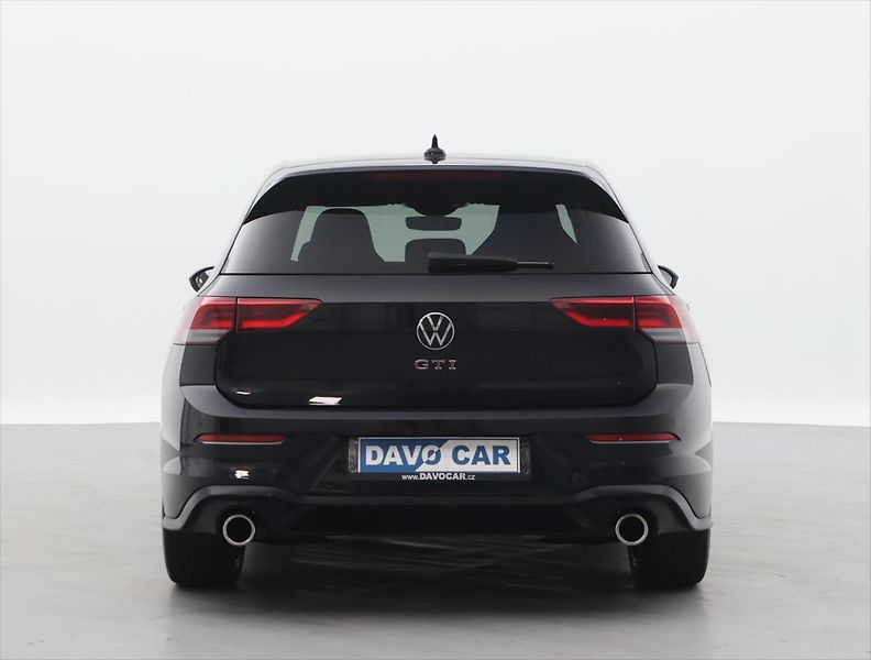 Volkswagen Golf 2,0 TSI GTI 180kW DSG DPH - fotka 6 z 41