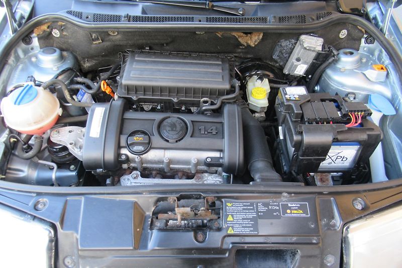 Škoda Fabia 1.4i KLIMA SADA KOL - fotka 20 z 32