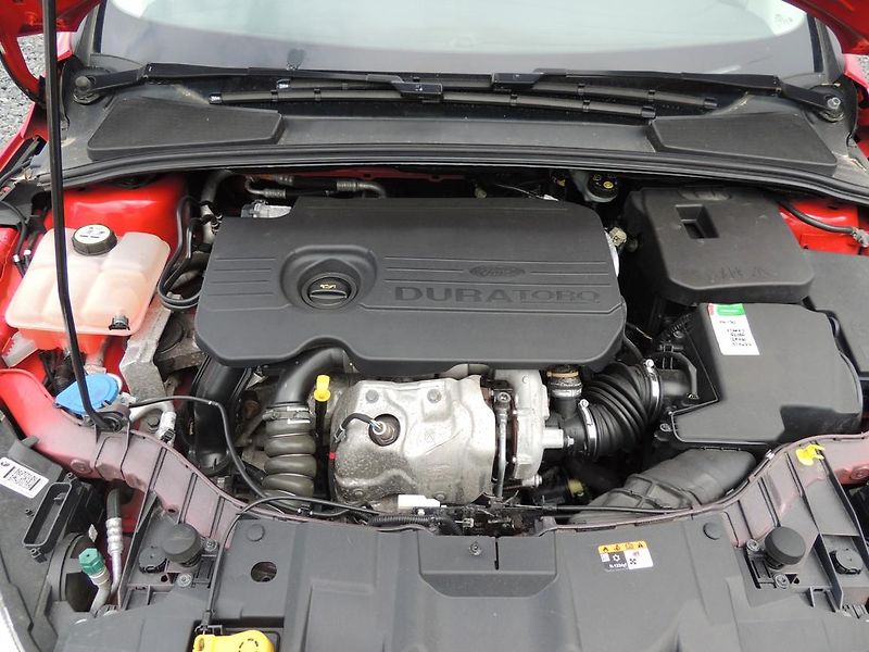 Ford Focus (2017) 1.5TDCi,70kw,výbava,ČR,1maj. - fotka 41 z 43