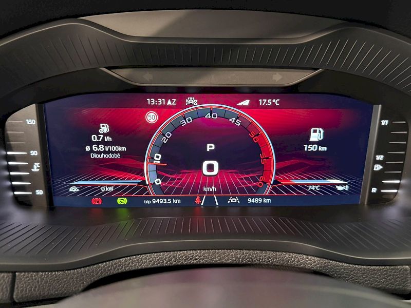 Škoda Karoq (2026) SPORTLINE 2.0TDI 110KW 4X4 DSG - fotka 22 z 42