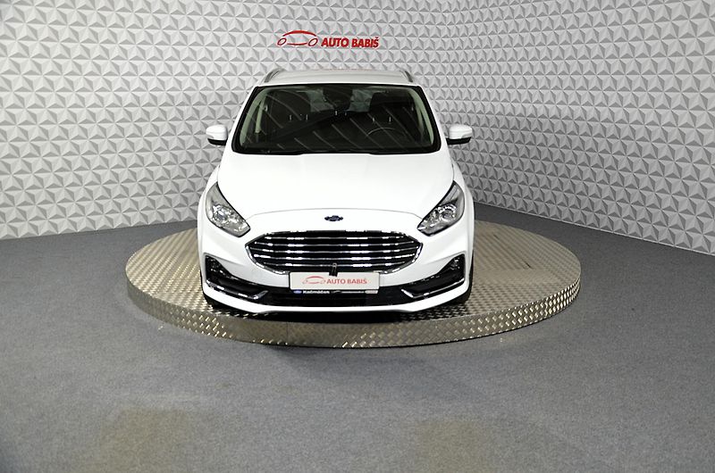 Ford S-MAX (2020) 2.0TDCi 110kw Titanium - fotka 2 z 24