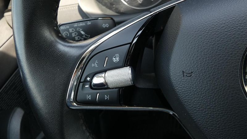 Škoda Octavia 2,0 TDI 85kW Fresh - fotka 11 z 23