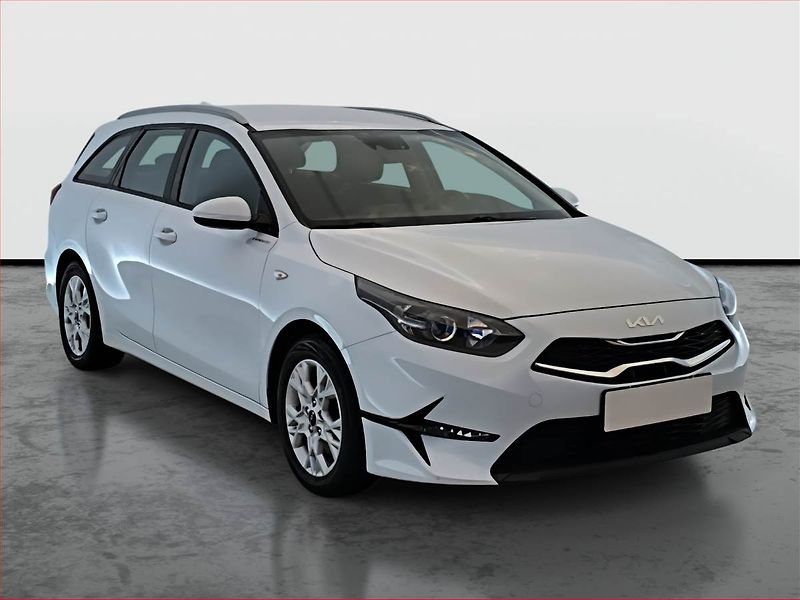 Kia Ceed (2022) 1.5 T-GDI, ČR,1.maj - fotografie inzerátu