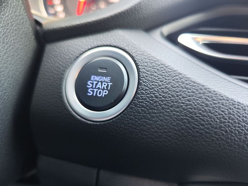 Hyundai i30 2.0 T-GDI/206kW N-Performance - fotka 32 z 38