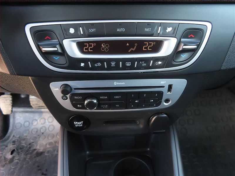 Renault Mégane (2016) 1.5 dCi, Tempomat - fotka 14 z 19