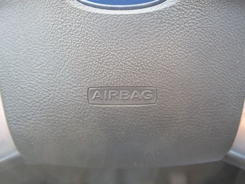 Ford Galaxy (2010) 2.0D 103KW – TAŽNÝ - fotka 23 z 37