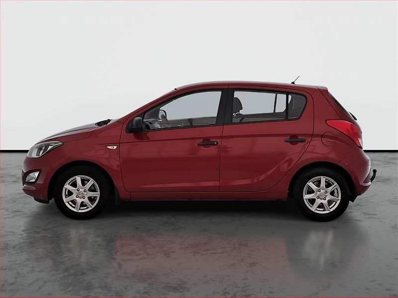 Hyundai i20 (2013) 1.2, nová STK, Tažné - fotka 3 z 15